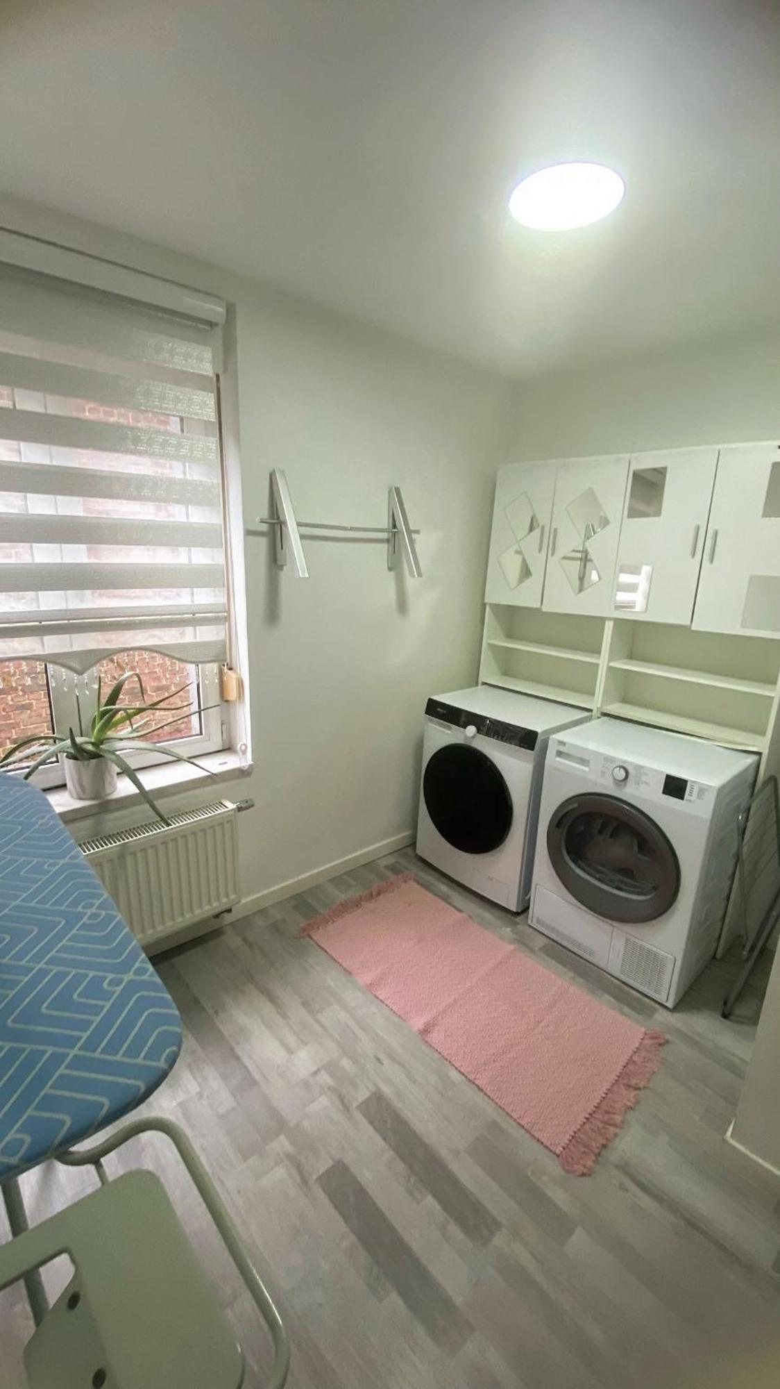 Next2Airport - Appartement House Of Lions Ransart Buitenkant foto